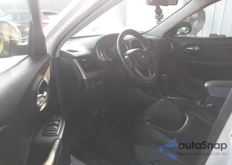 2016 Jeep Cherokee Limited из США, поврежденный, VIN 1C4PJLDB8GW233818